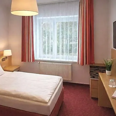 Отель Richzenhainer-hof *